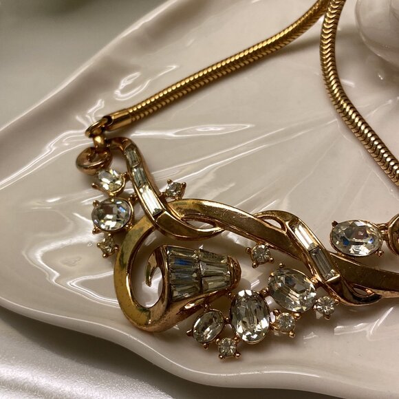 Vintage Signed TRIFARI Pat Pend Alfred Phillipe Gold Tone RHINESTONE NECKLACE - Picture 4 of 9